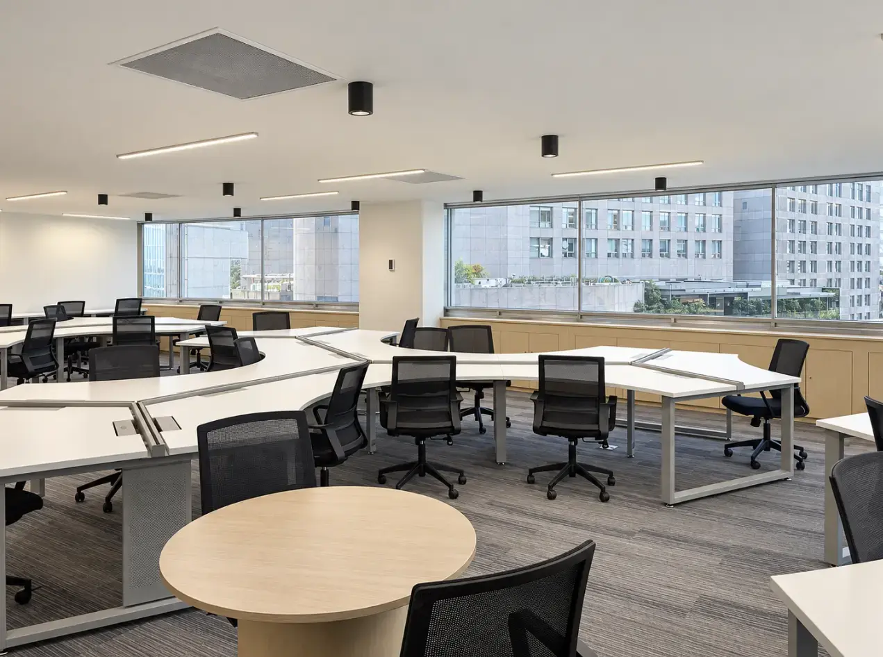 Proyecto de interiorismo corporativo por Housense, vista 2